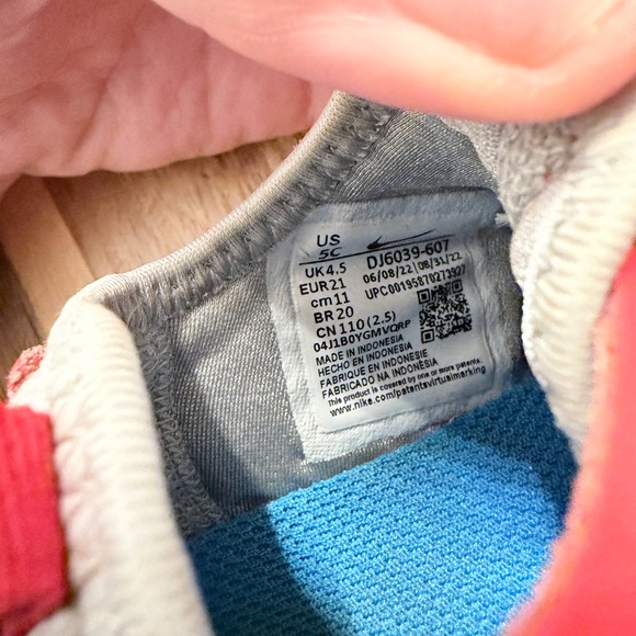 Nike Flex Runner 2 Toddler Sneakers – University Red/Black – Size 5C - Picture 7 of 8